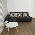Loverhome Apartment 10