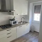 Loverhome Apartment 10