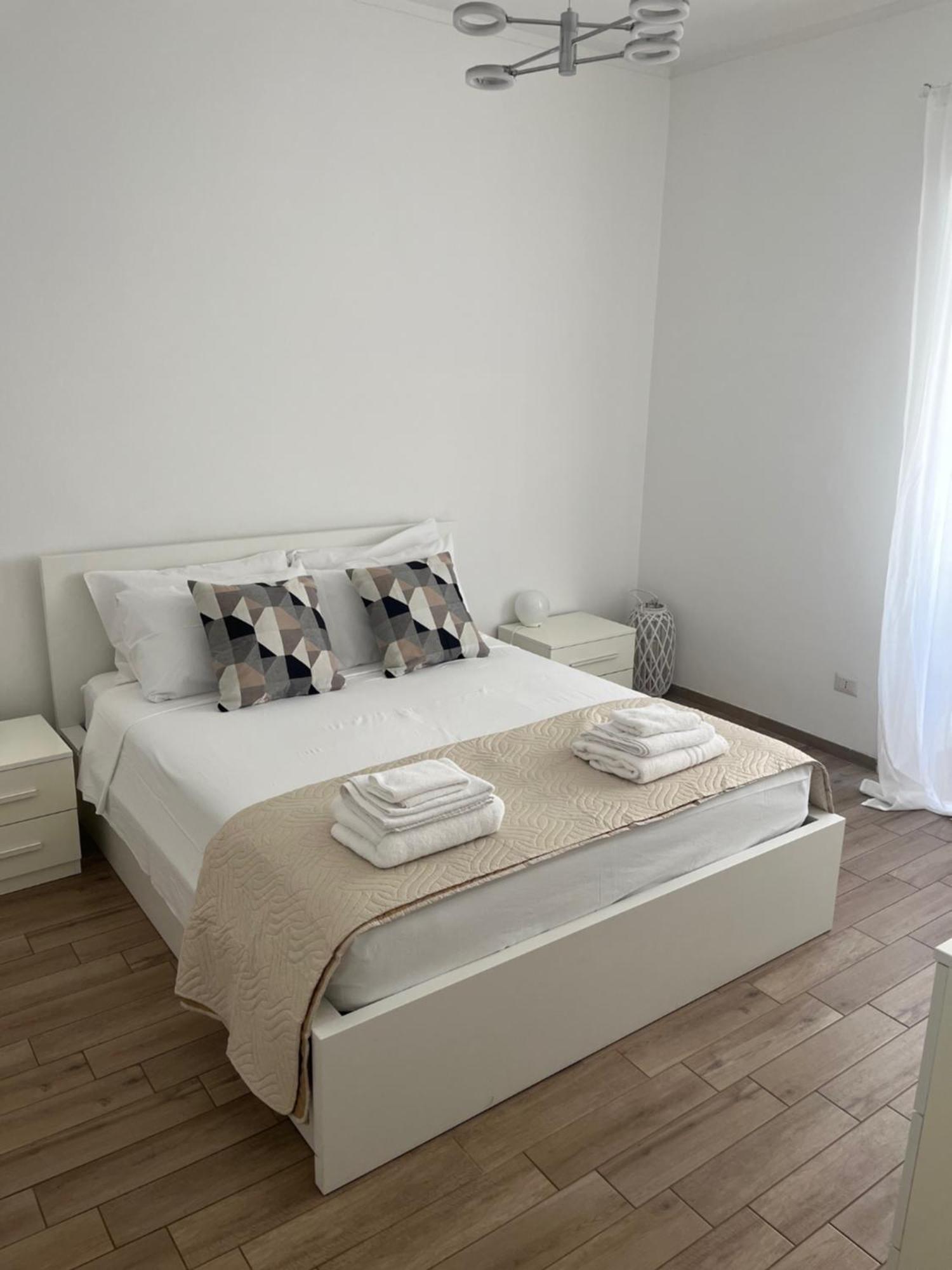Loverhome 10 * Rom