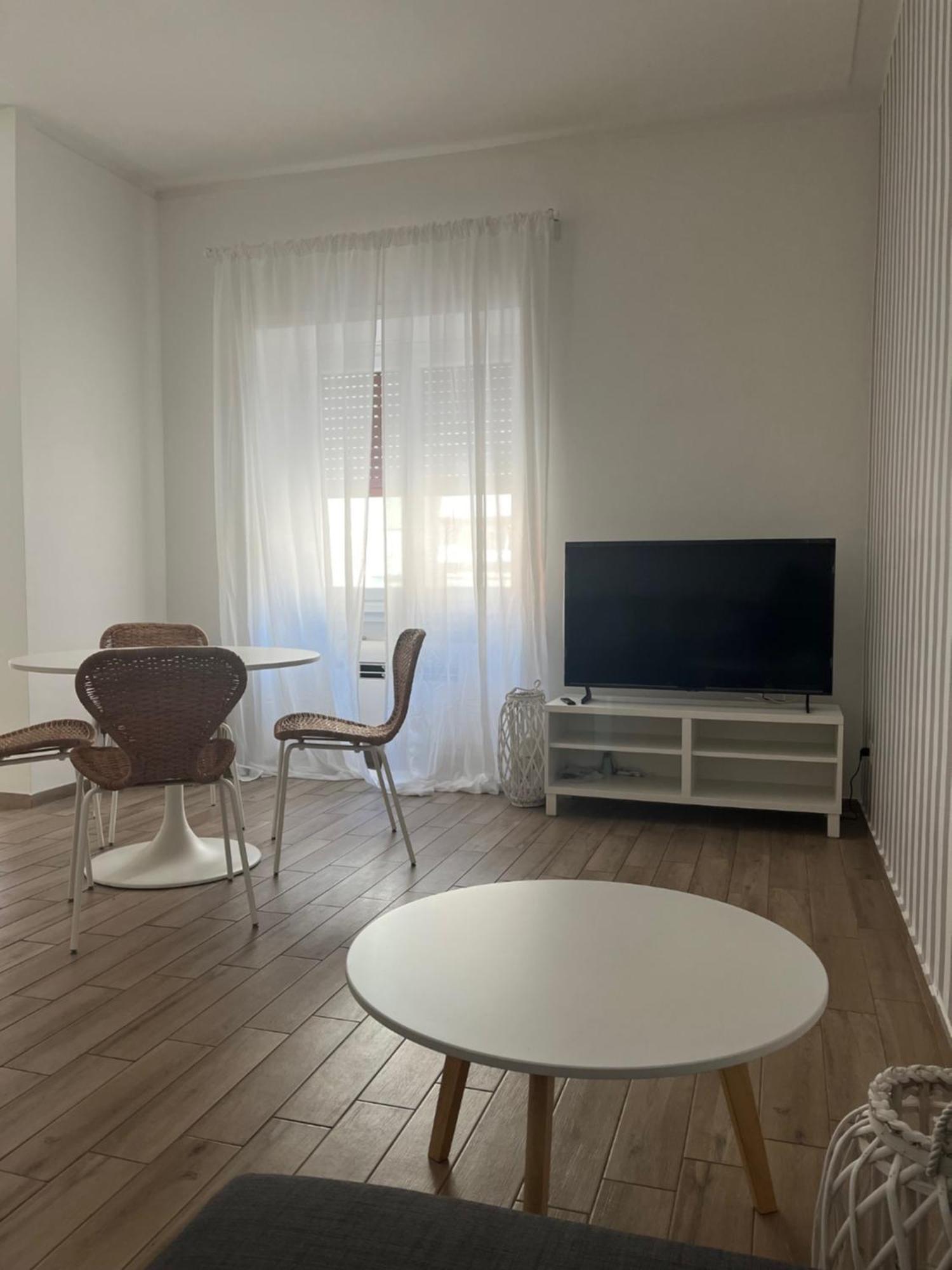 Apartment Loverhome 10 Rom